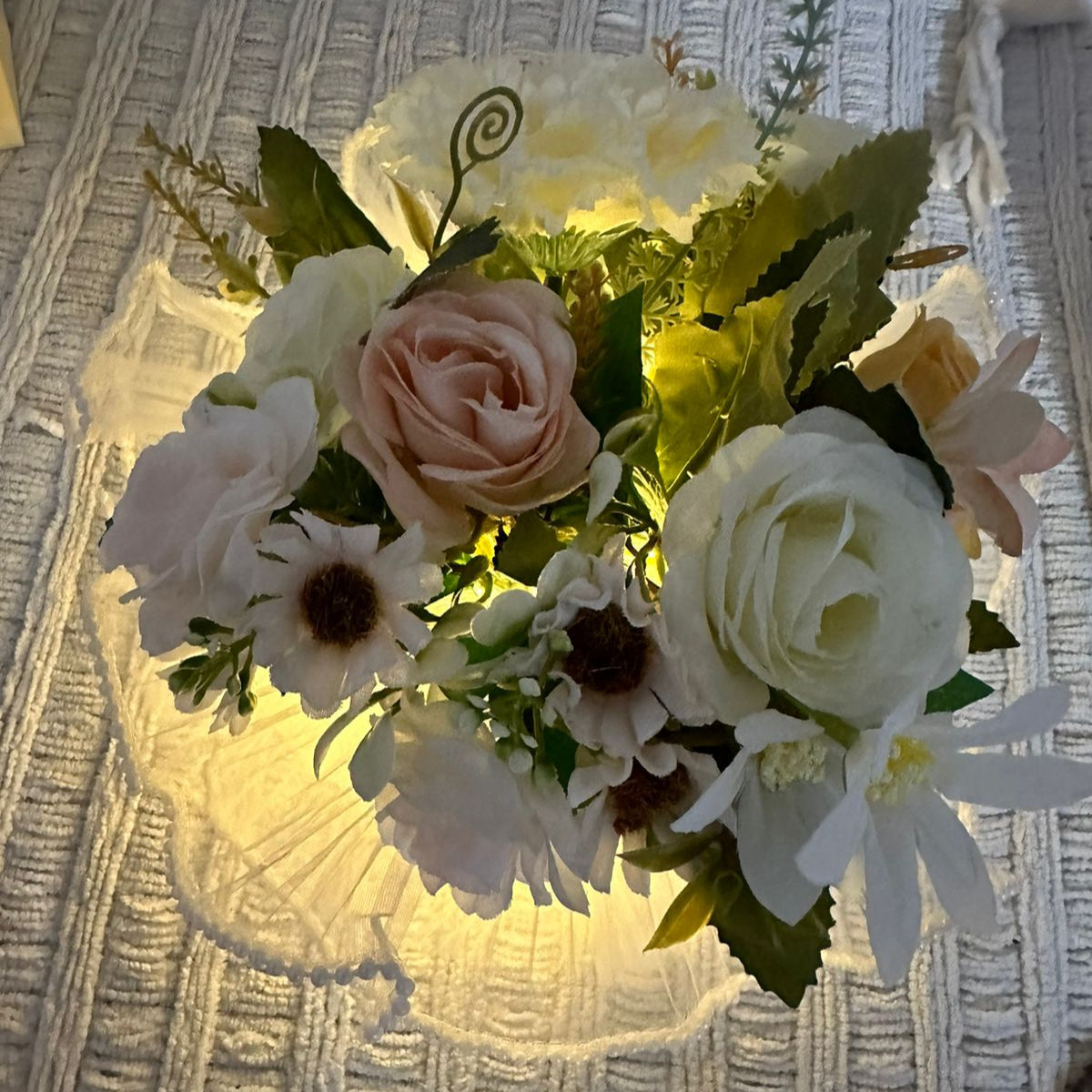 Lampara + luz LED nocturna con Ramo de flores artificiales x7 en maceta de vidrio